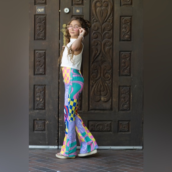 Retro 70s Bell Bottoms - Picture 3 of 5